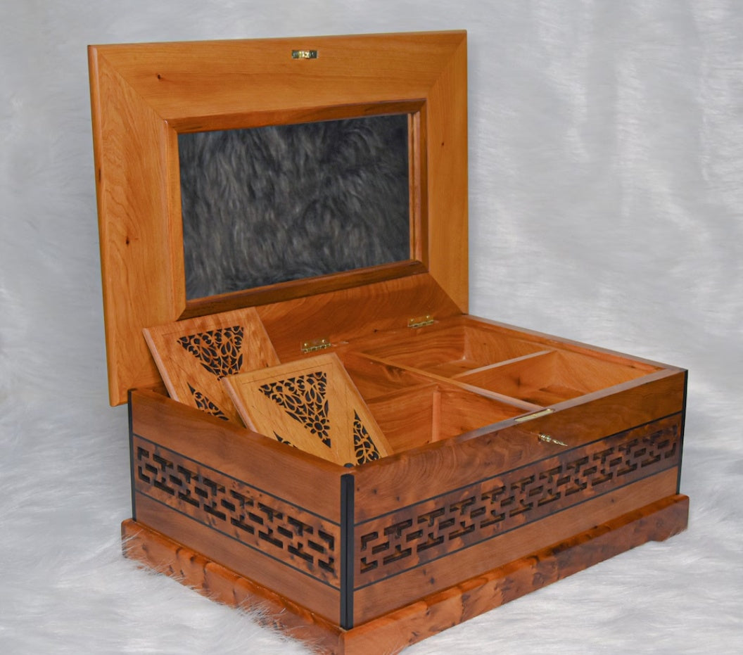 High End Wood Jewellery Box (15X10)