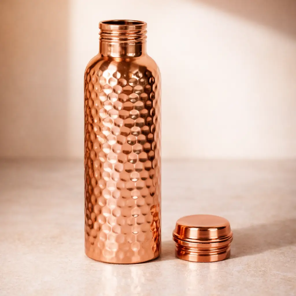 Hammered copper water bottle, 950 ml