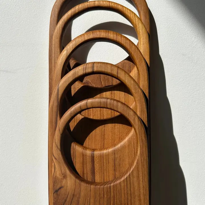 Teak serving board with handle – view 3